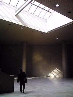 img02